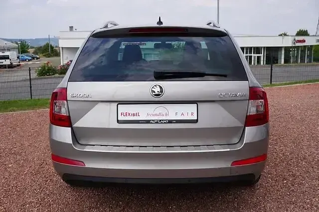 Gebraucht Skoda Octavia 150 PS (110 kW) 2016 Beige Kombi