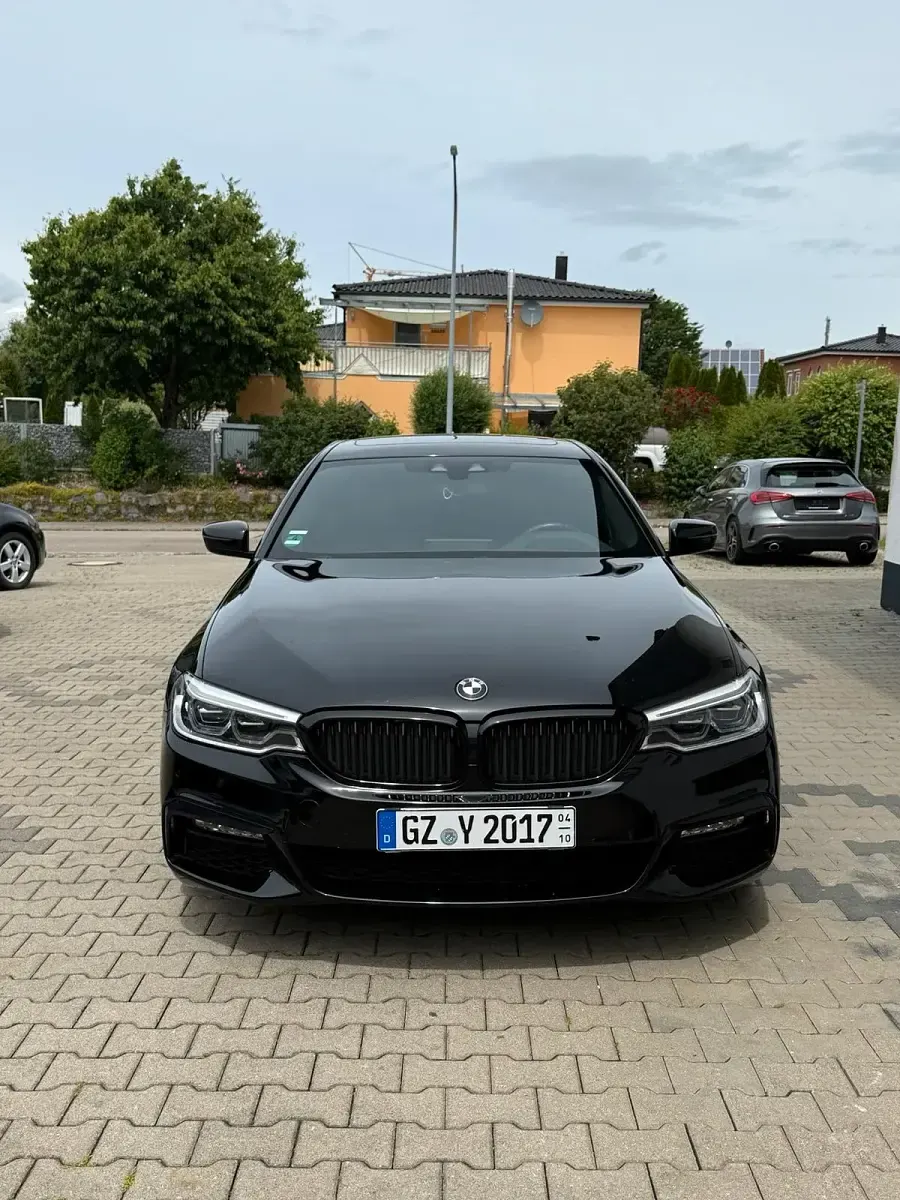 Gebraucht BMW 540 M Sport 320 PS (235 kW) 2018 Schwarz Limousine