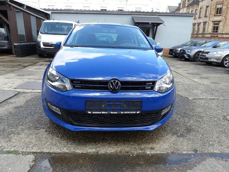 Blau Gebraucht 2010 VW Polo Team Limousine | 5.999 € (Etwas zu teuer) - Bild 1/4