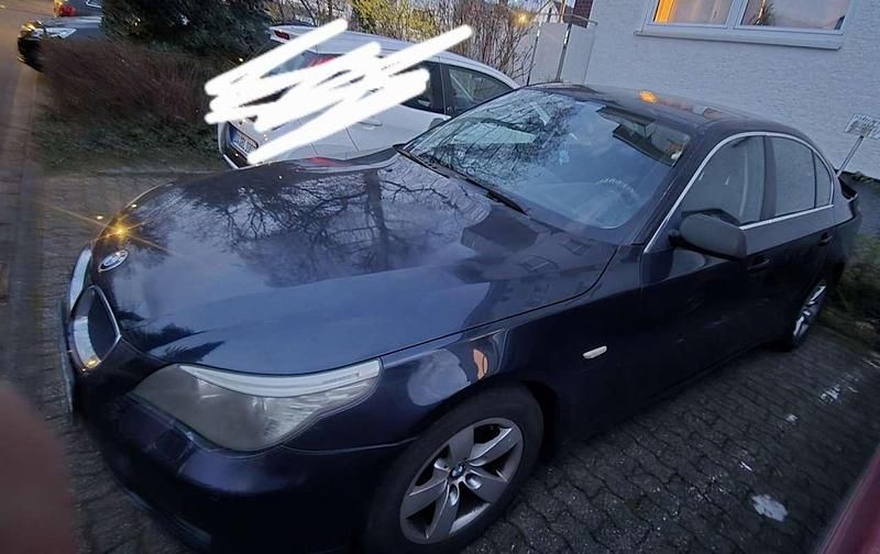 Gebraucht BMW 520 163 PS (119 kW) 2007 Braun Limousine