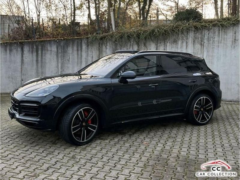 Gebraucht Porsche Cayenne 460 PS (338 kW) 2023 Chromitschwarzmetallic 0e (metallic) SUV