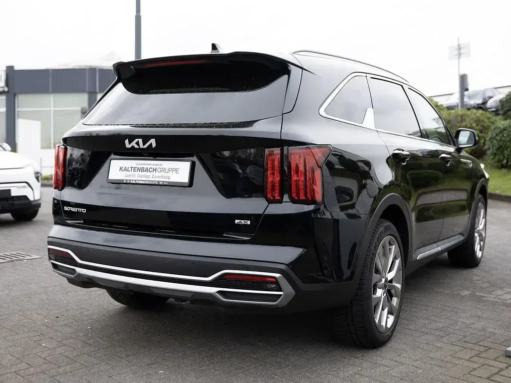 Gebraucht Kia Sorento Spirit 193 PS (141 kW) 2024 Schwarz SUV