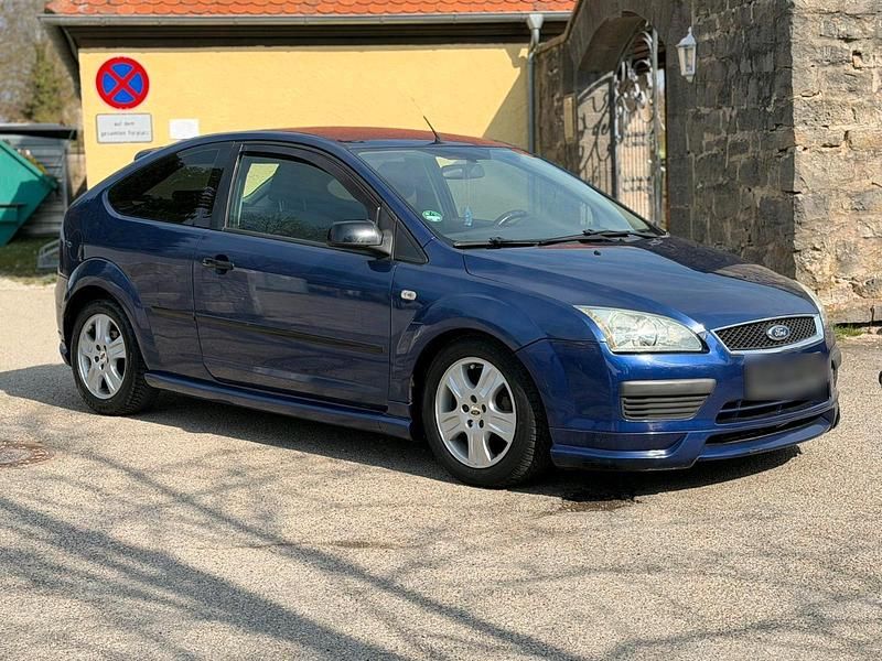 Gebraucht Ford Fiesta 100 PS (73 kW) 2006 Violet Kleinwagen