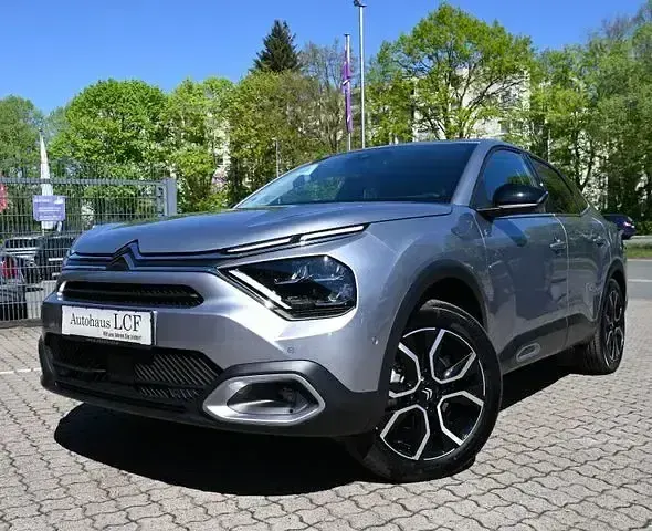 Gebraucht Citroën e-C4 100 kW (136 PS) 2024 Silber Limousine