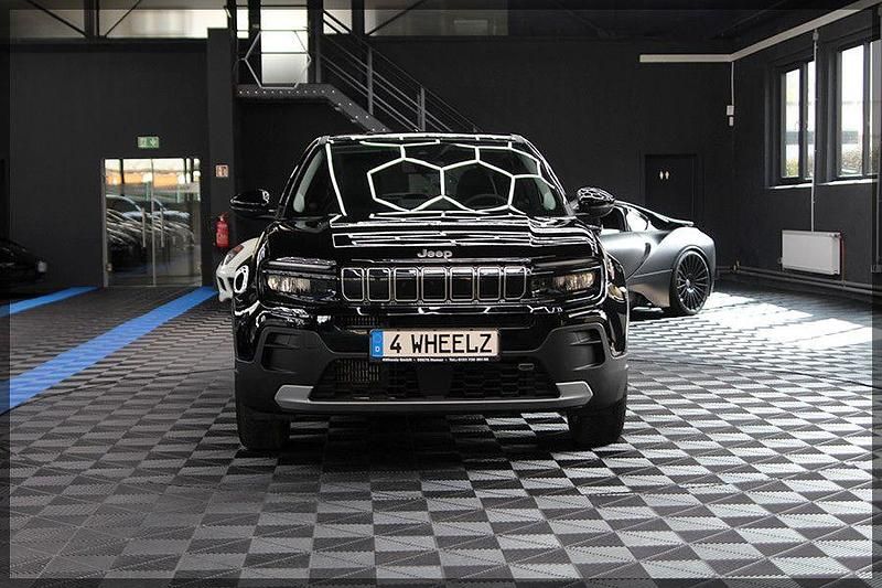 Gebraucht Jeep Avenger Altitude 101 PS (74 kW) 2023 Schwarz SUV