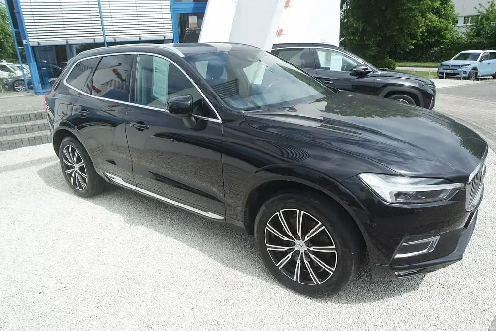 Gebraucht Volvo XC60 Inscription 197 PS (144 kW) 2021 Schwarz SUV