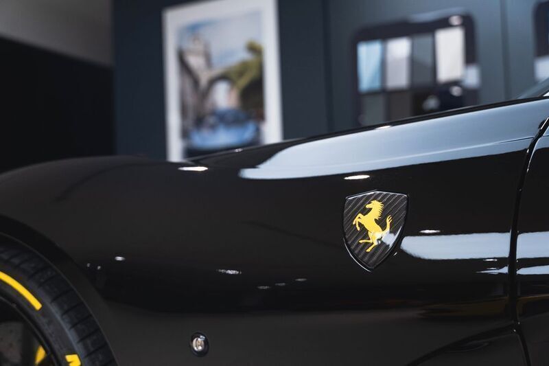 Gebraucht Ferrari 812 799 PS (587 kW) 2020 Schwarz