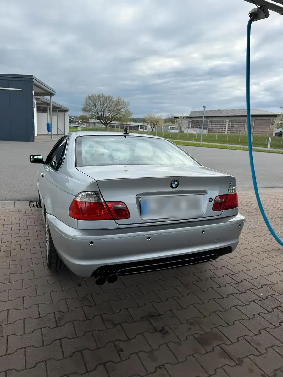 Gebraucht BMW 320 170 PS (125 kW) 2002 Silber Coupé