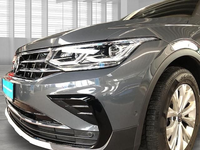 Gebraucht VW Tiguan Elegance 150 PS (110 kW) 2020 Delfingrau metallic SUV