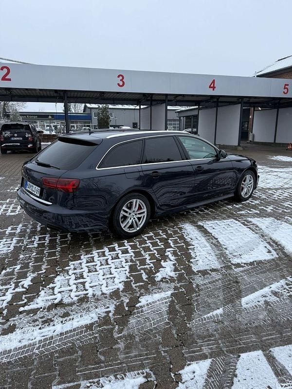 Gebraucht Audi A6 272 PS (200 kW) 2017 Blau Kombi