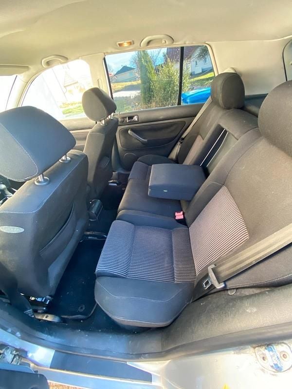 Gebraucht VW Golf IV 105 PS (77 kW) 2002 Silber Limousine