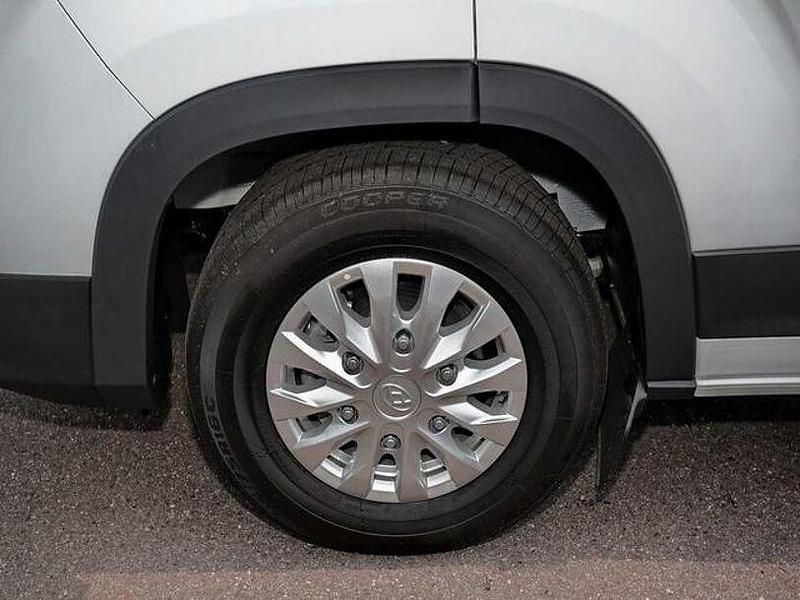 Gebraucht Maxus eDeliver 9 150 kW (204 PS) 2024 Weiss Van