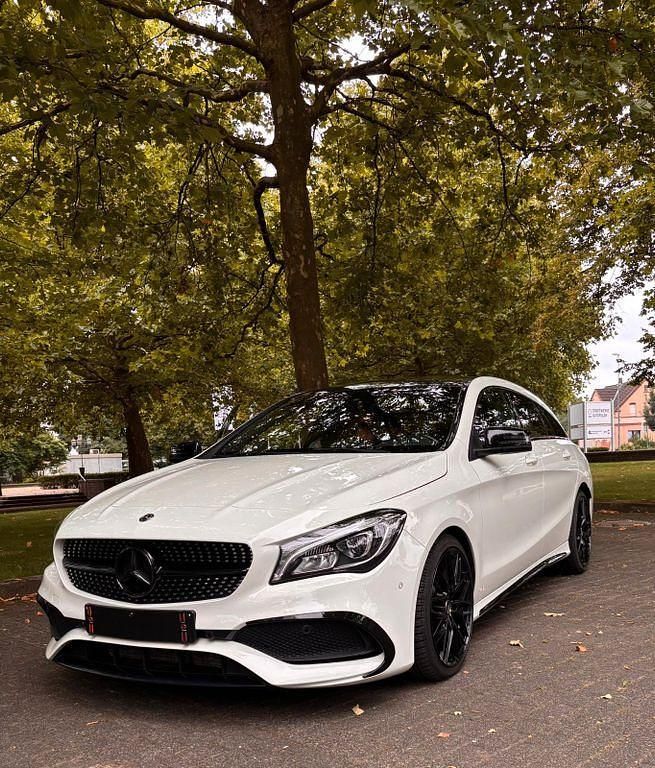 Weiß Gebraucht 2017 Mercedes CLA220 Shooting Brake Kombi | 18.000 € (Etwas zu teuer) - Bild 1/4