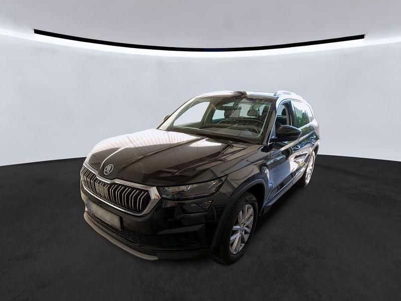 Schwarzmagic perleffekt Gebraucht 2022 Skoda Kodiaq Style SUV | 26.490 € (Superpreis) - Bild 1/4