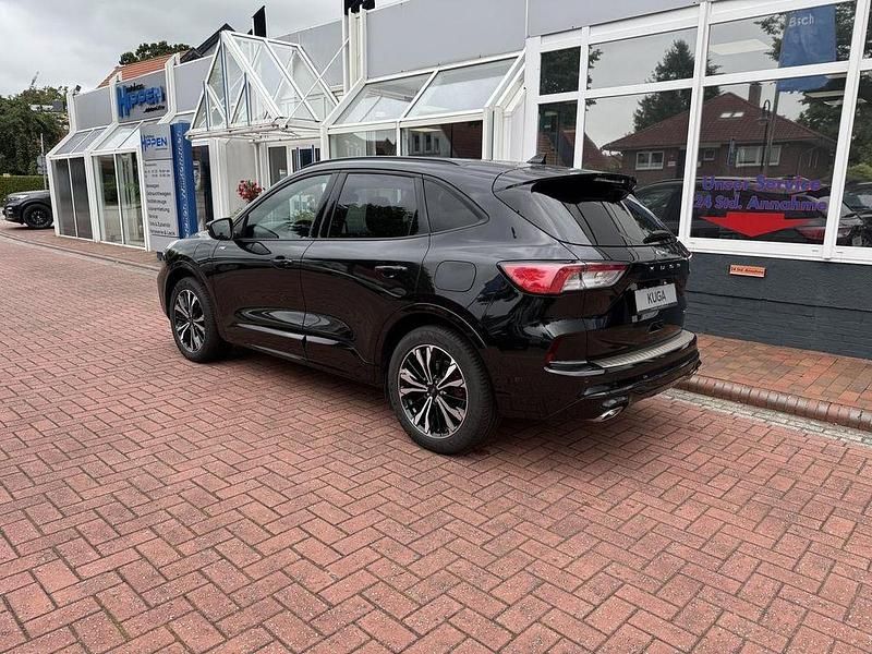 Gebraucht Ford Kuga ST-Line X 224 PS (164 kW) 2021 Agate black metallic SUV