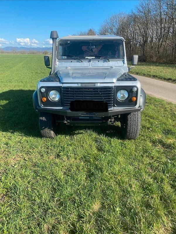 Gebraucht Land Rover Defender 122 PS (89 kW) 2002 Silber SUV