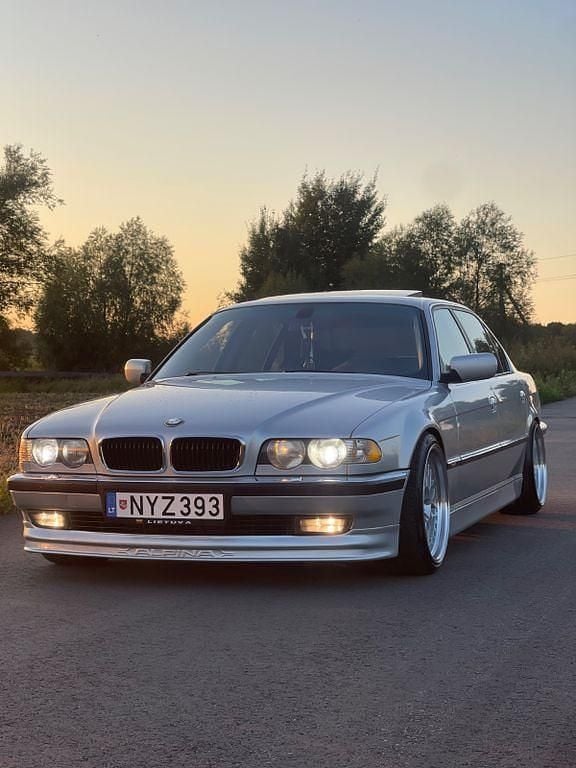 Silber Gebraucht 2000 BMW 740L Performance Limousine | 9.500 € - Bild 1/4
