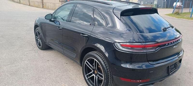 Gebraucht Porsche Macan 245 PS (180 kW) 2021 Schwarz SUV