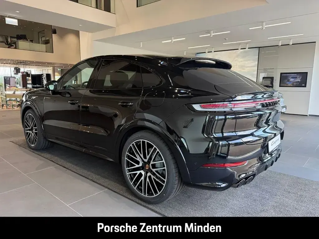 Neu Porsche Cayenne E-Hybrid Coupe Black Edition 470 PS (345 kW) 2026 Schwarz SUV