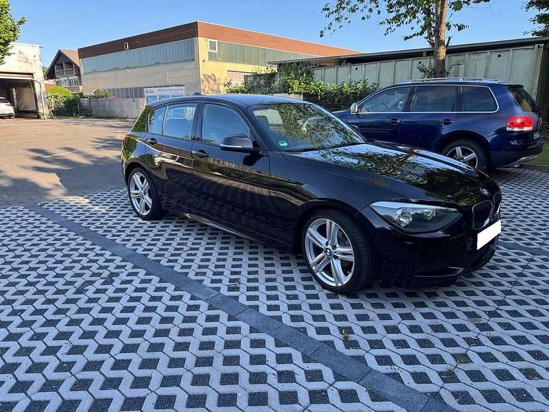 Schwarz Gebraucht 2012 BMW 116 M Sport Kleinwagen | 9.000 € (Etwas zu teuer) - Bild 1/4