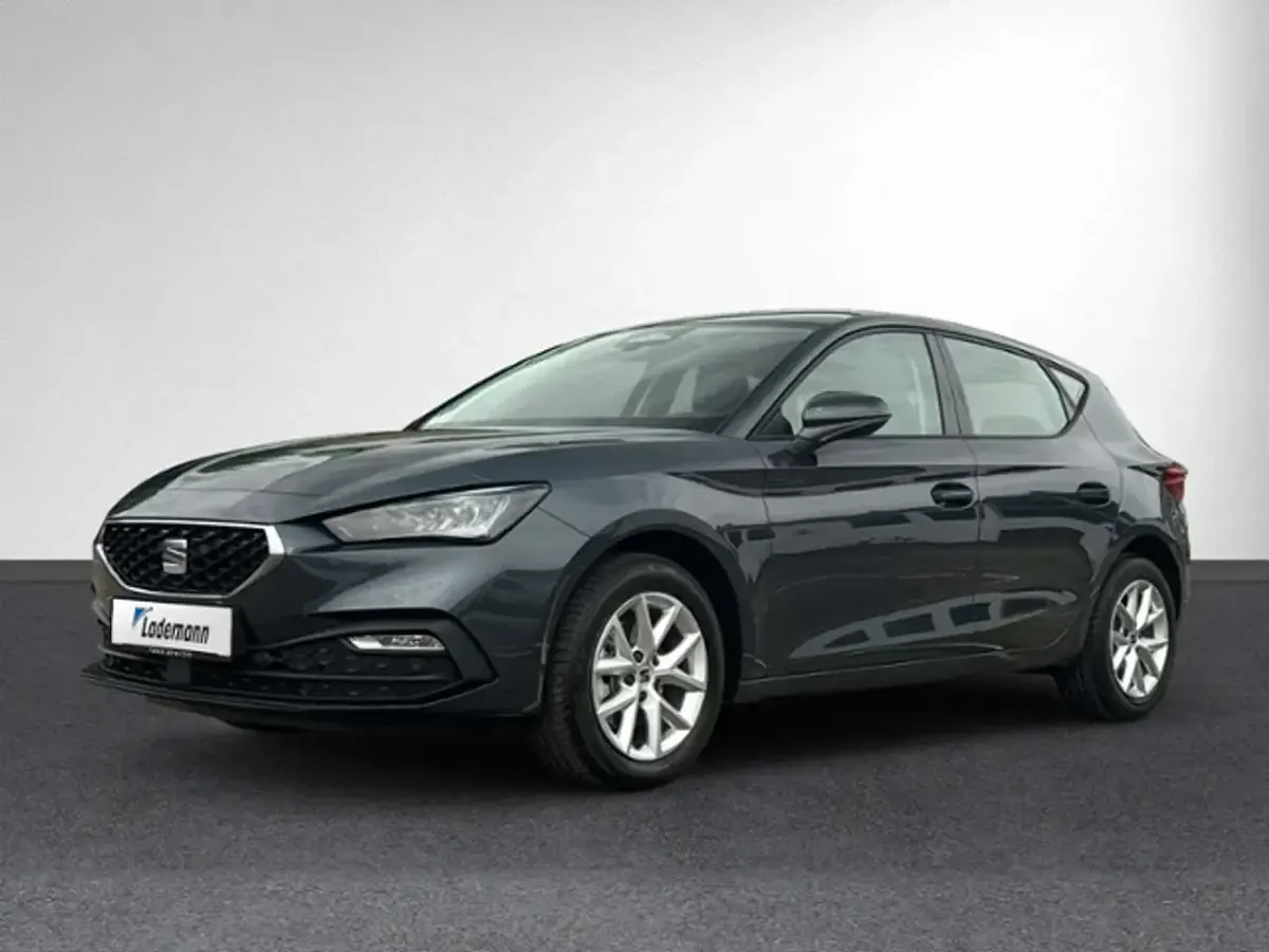 Gebraucht Seat Leon Style 150 PS (110 kW) 2026 Magnetic tech Limousine