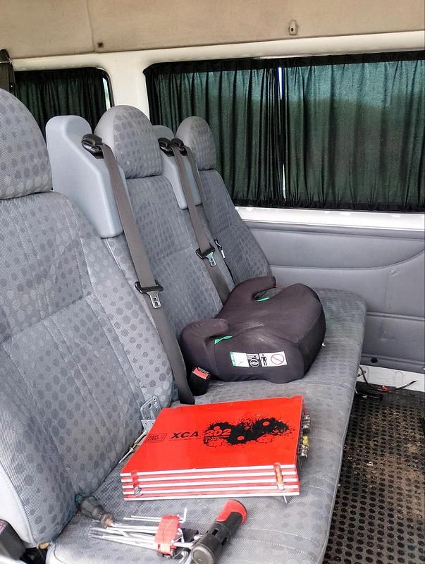 Usata Ford Transit 85 CV (62 kW) 2006 Bianco Monovolume