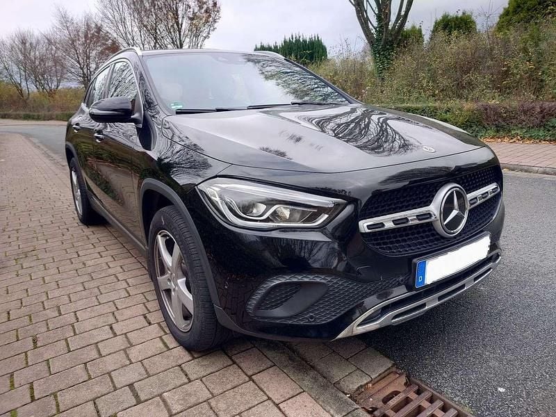 Gebraucht 2020 Mercedes GLA220 Progressive SUV | 29.900 € (Fairer Preis) - Bild 1/4