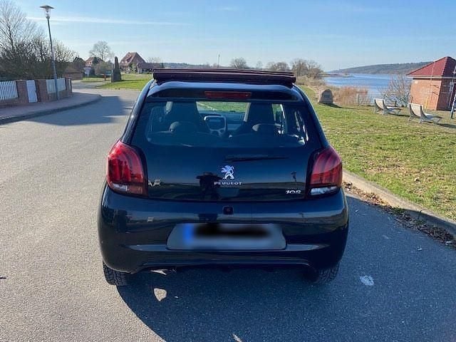 Gebraucht Peugeot 108 Active 69 PS (50 kW) 2018 Schwarz Kleinwagen