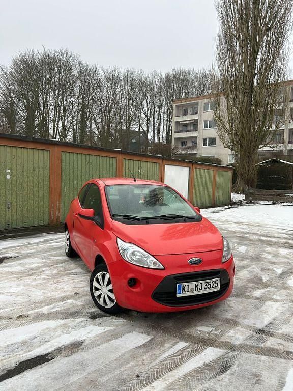 Gebraucht Ford Ka Trend 69 PS (50 kW) 2009 Rot Kleinwagen