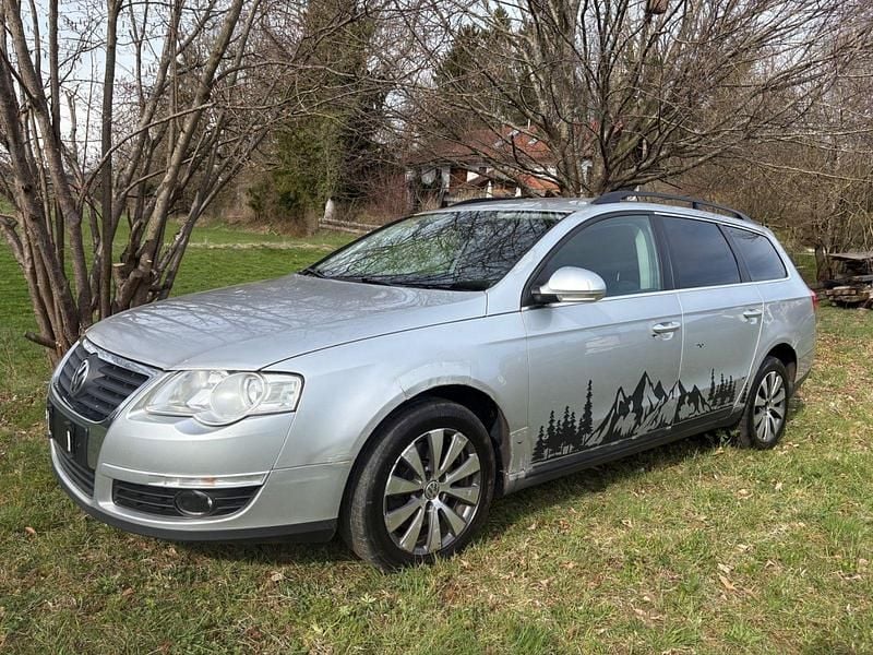 Usado VW Passat 140 HP (102 kW) 2010 Prateado Carrinha