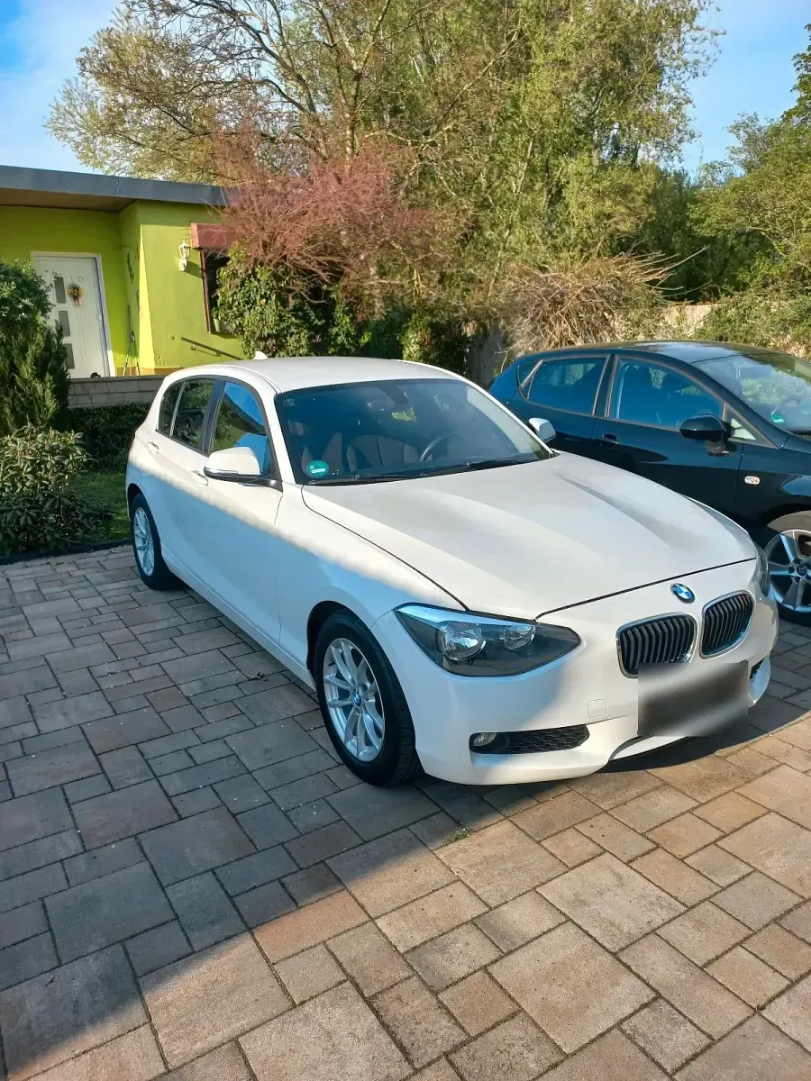 Gebraucht BMW 116 136 PS (100 kW) 2011 Weiß Kleinwagen