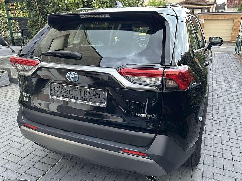 Gebraucht Toyota RAV4 152 PS (111 kW) 2022 SUV
