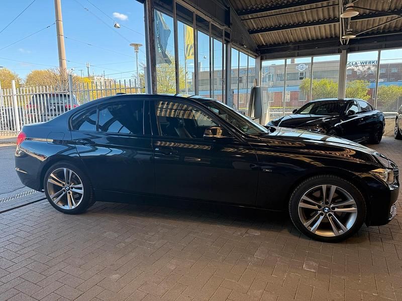 Second-hand BMW 328 245 CP (180 kW) 2012 Negru Berlinǎ