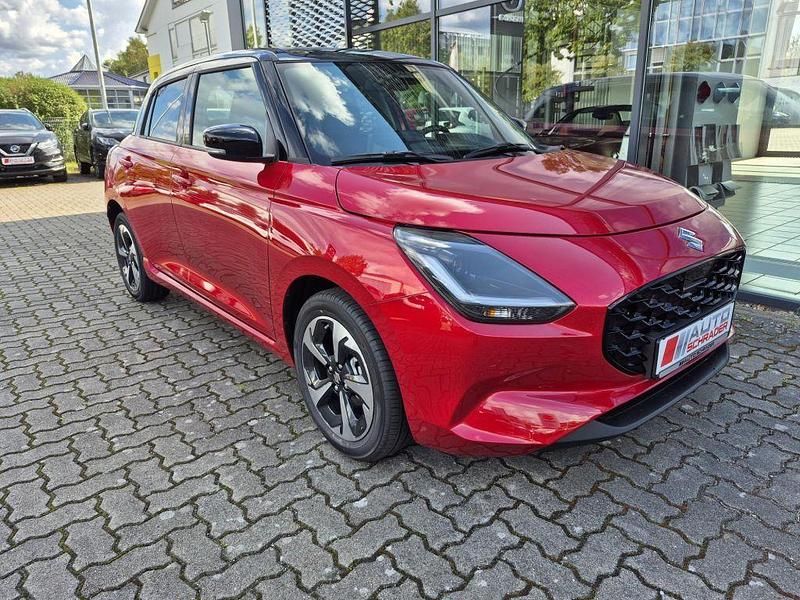 Neu Suzuki Swift Comfort+ 83 PS (61 kW) 2025 Rot Kleinwagen