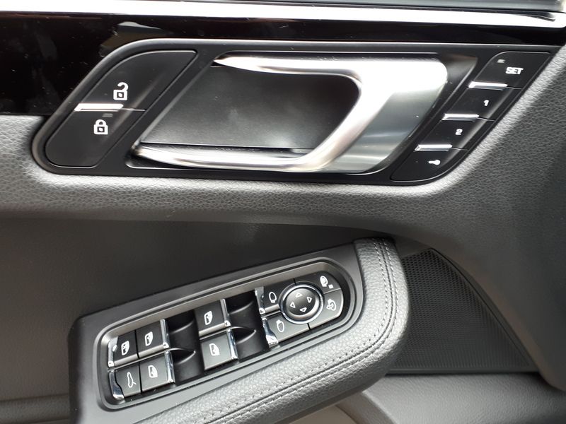 Gebraucht Porsche Macan S 354 PS (260 kW) 2020 Grau SUV