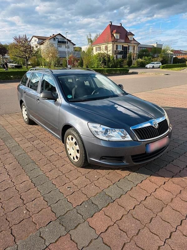 Second-hand Skoda Octavia 122 CP (89 kW) 2011 Gri Break