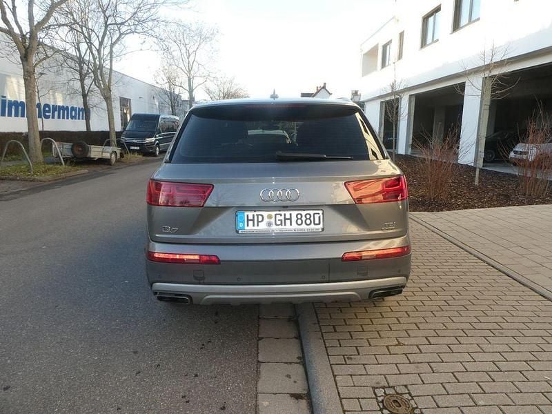 Gebraucht Audi Q7 272 PS (200 kW) 2015 Grau SUV