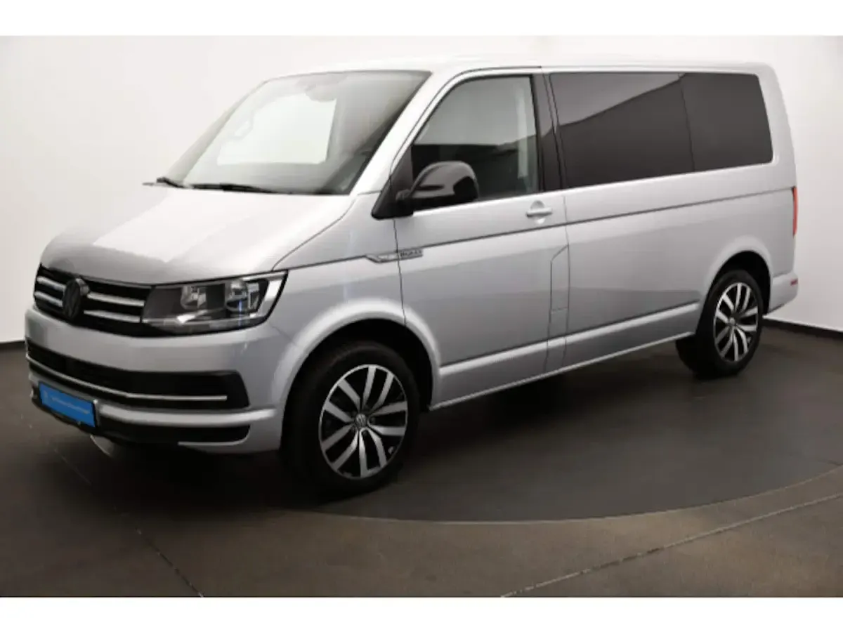 Begagnad VW Multivan Comfortline 150 HK (110 kW) 2019 Minibuss