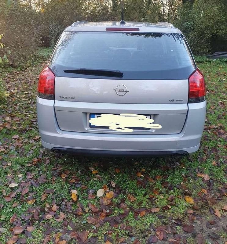 Gebraucht Opel Signum Cosmo 150 PS (110 kW) 2007 Beige Kleinwagen