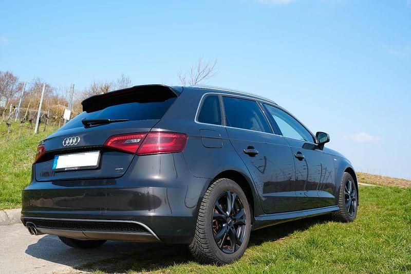 Gebraucht Audi A3 S-Line 184 PS (135 kW) 2014 Braun Limousine