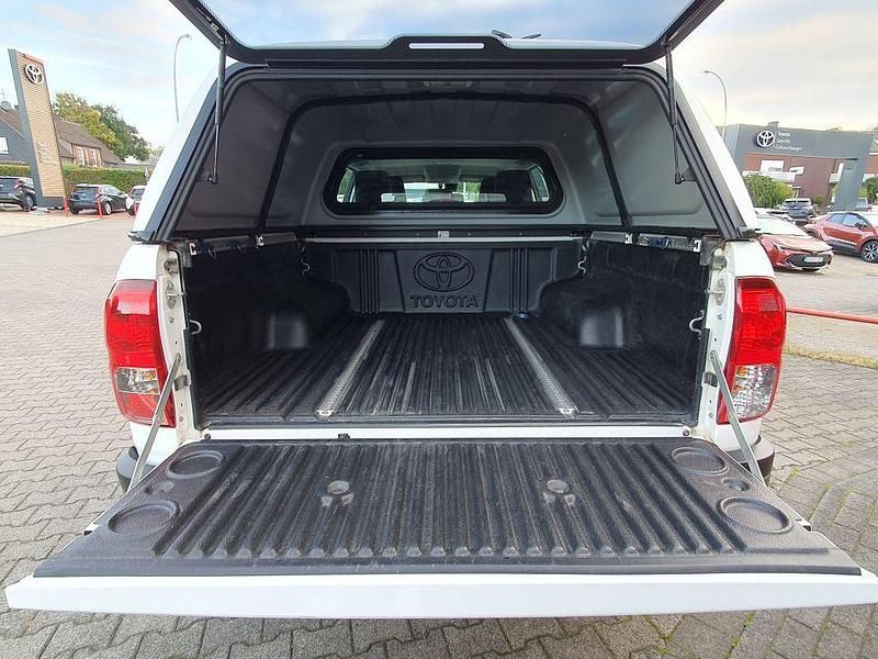 Gebraucht Toyota HiLux Style 150 PS (110 kW) 2020 Weiß Abholung