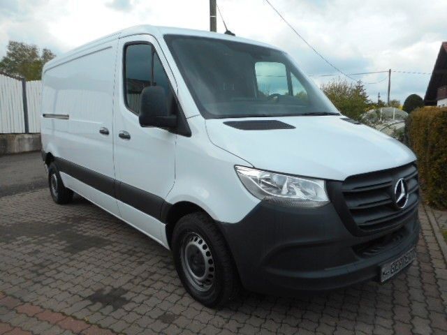 Weiß Gebraucht 2020 Mercedes Sprinter Van | 16.541 € - Bild 1/4