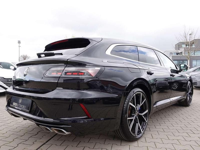 Gebraucht VW Arteon R 320 PS (235 kW) 2023 Deep black perleffekt Kombi