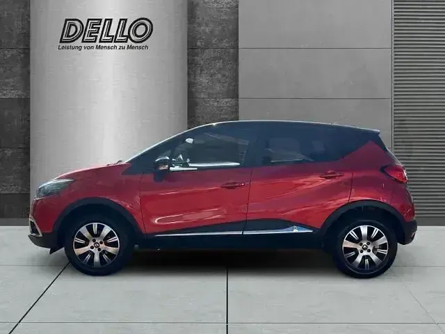 Używany Renault Captur Experience 90 KM (66 kW) 2017 Czerwony SUV