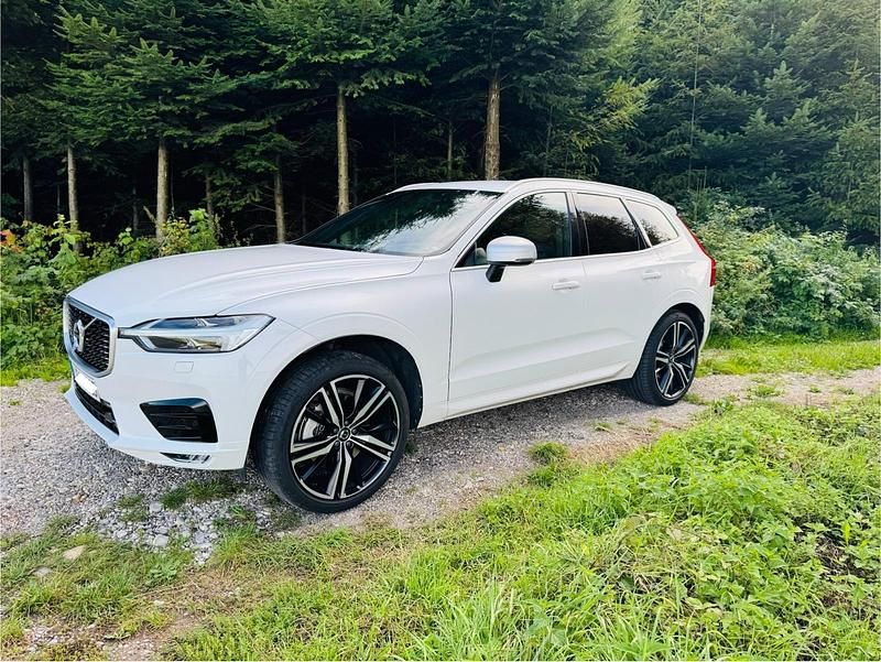 Gebraucht Volvo XC60 R-Design 235 PS (172 kW) 2017 Weiß SUV