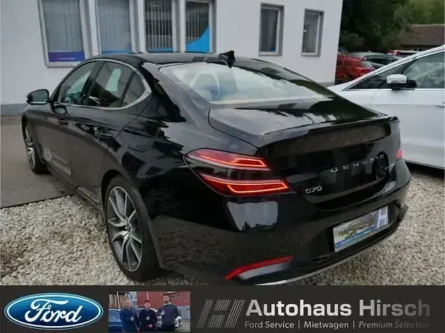 Second-hand Genesis G70 200 CP (147 kW) 2022 Negru Berlinǎ