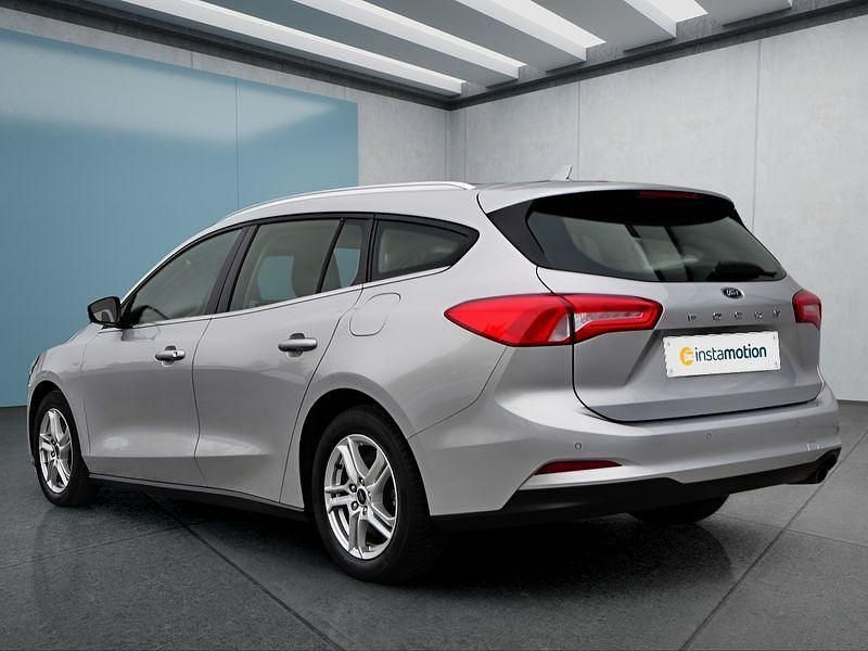 Silber Gebraucht 2020 Ford Focus Kombi | 14.349 € (Fairer Preis) - Bild 1/2
