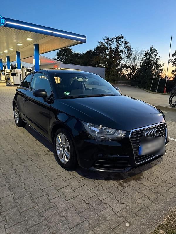 Schwarz Gebraucht 2012 Audi A1 Kleinwagen | 6.500 € (Fairer Preis) - Bild 1/4