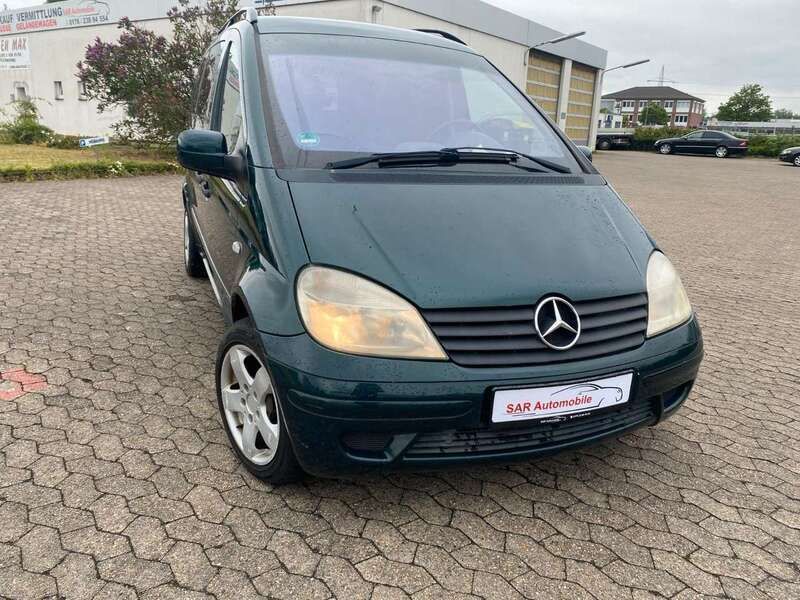 Grün Gebraucht 2003 Mercedes Vaneo Van / Kleinbus | 3.300 € (Fairer Preis) - Bild 1/4