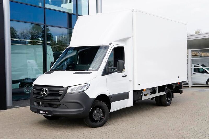 Neu Mercedes Sprinter 170 PS (125 kW) 2025 Weiß Van